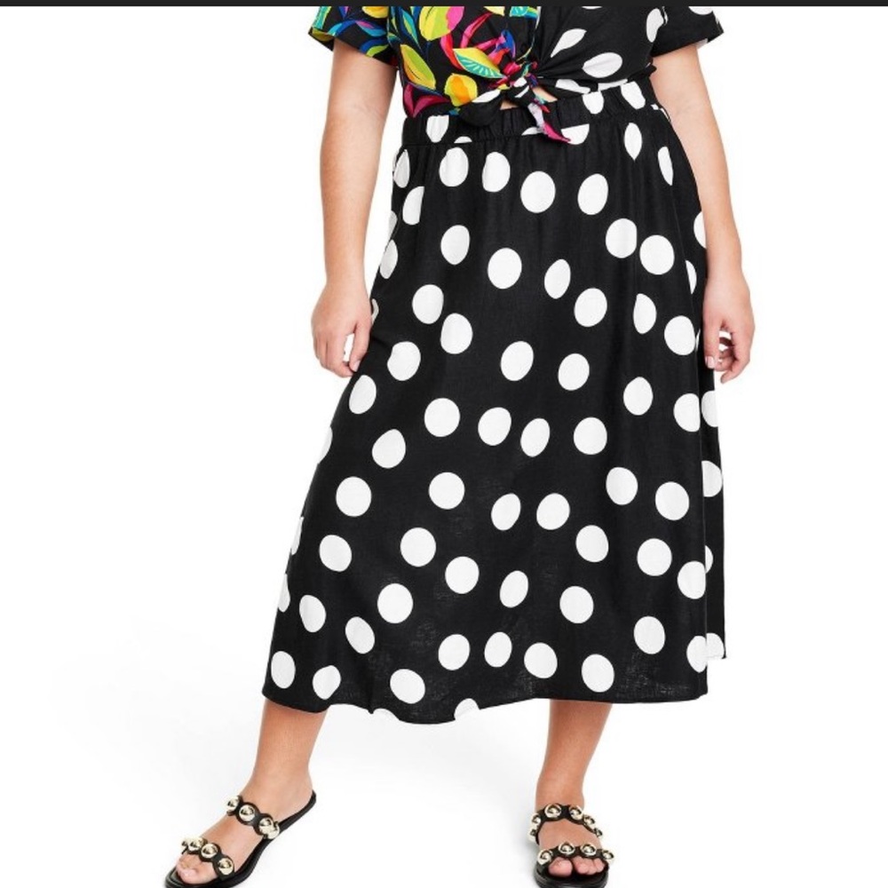 Last🤩Tabitha brown polka dot midi skirt